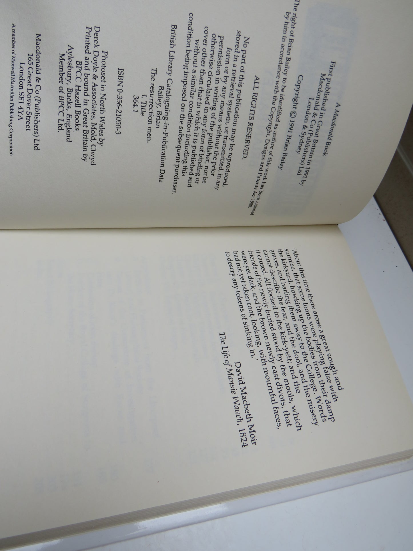 The Resurrection Men A History Of The Trade In Corpses by Brian Bailey 1991