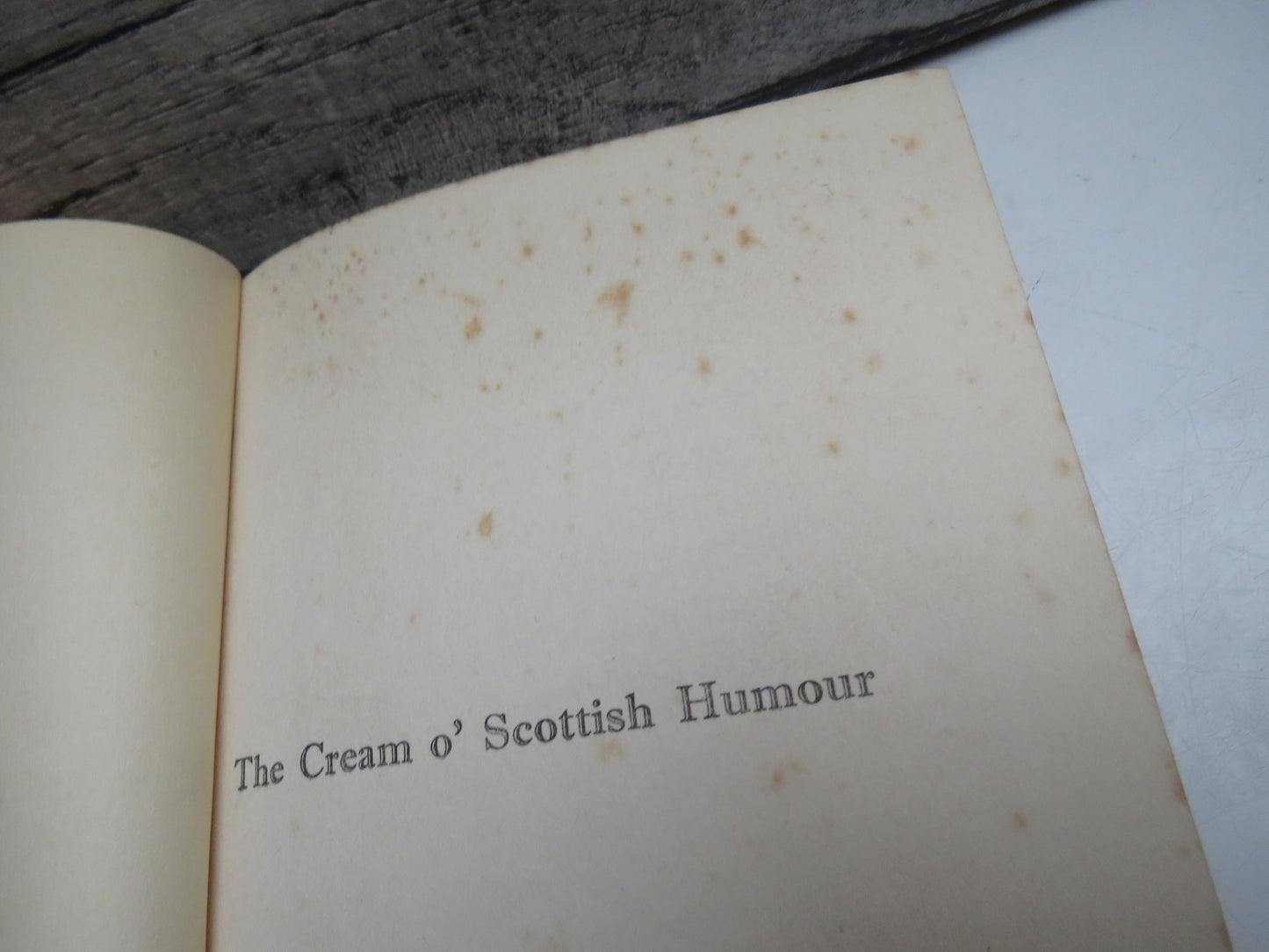 The Cream O' Scottish Humour by William J. McKenzie, 1933