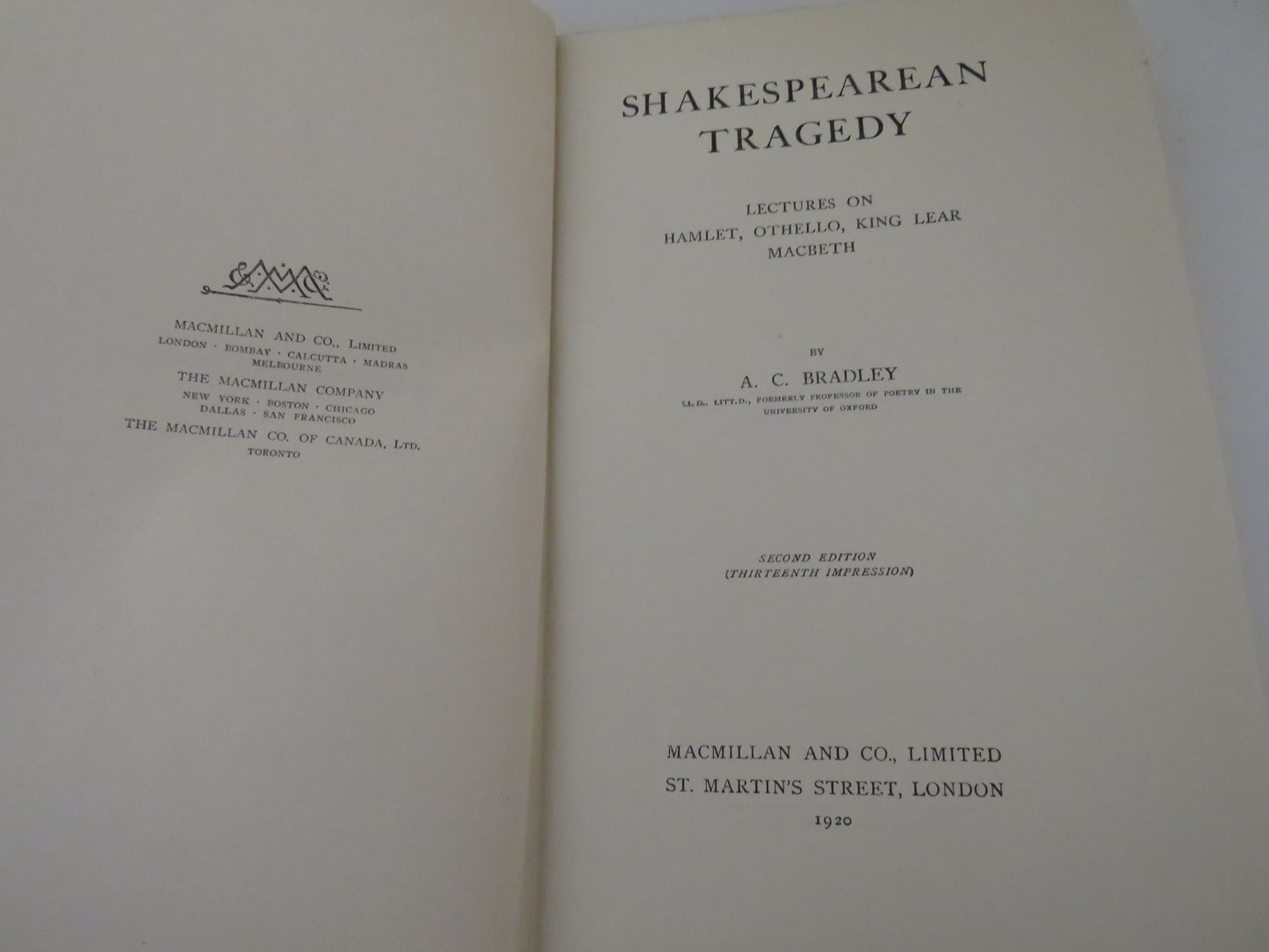 Shakespearean Tragedy Lectures On Hamlet, Othello, King Lear. Macbeth By A.C. Bradley 1920