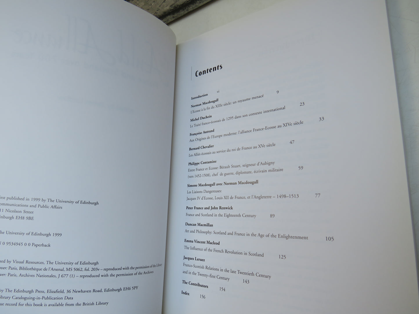 The Auld Alliance France and Scotland Over 700 Years Edited By James Laidlaw 1999