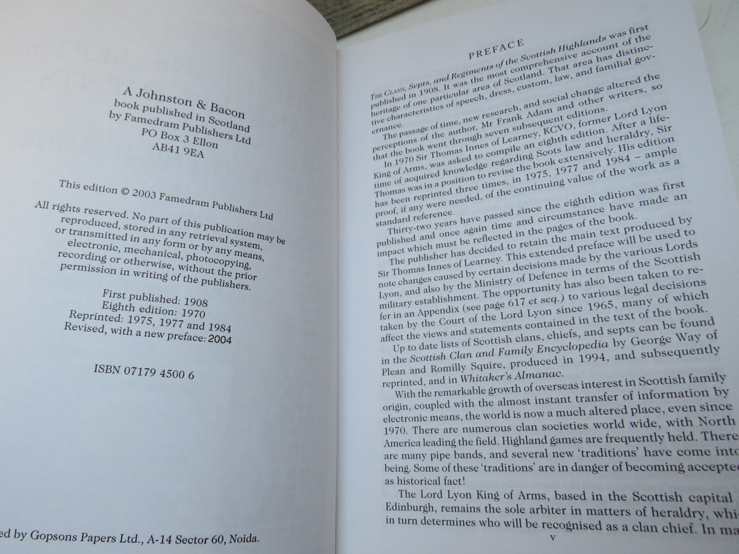 The Clans, Septs, and Regiments of the Scottish Highlands by Frank Adam, revised by Sir Thomas Innes of Learney (Scottish History Book, 2004)