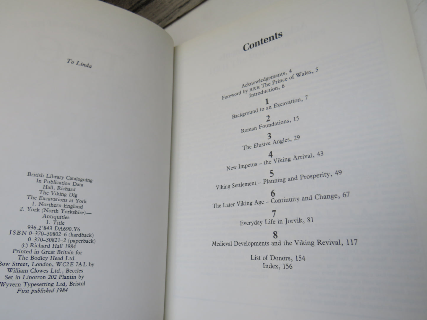 The Viking Dig, The Excavations at York by Richard Hall (Archaeology Book, 1984)