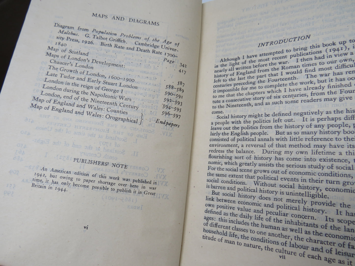 English Social History A Survey of Six Centuries Chaucer to Queen Victoria By G. M. Trevelyan 1945