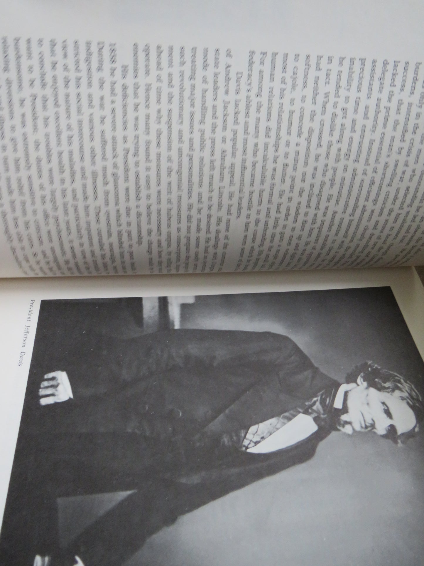 Embattled Confederates Text By Bell Irvin Wiley 1964