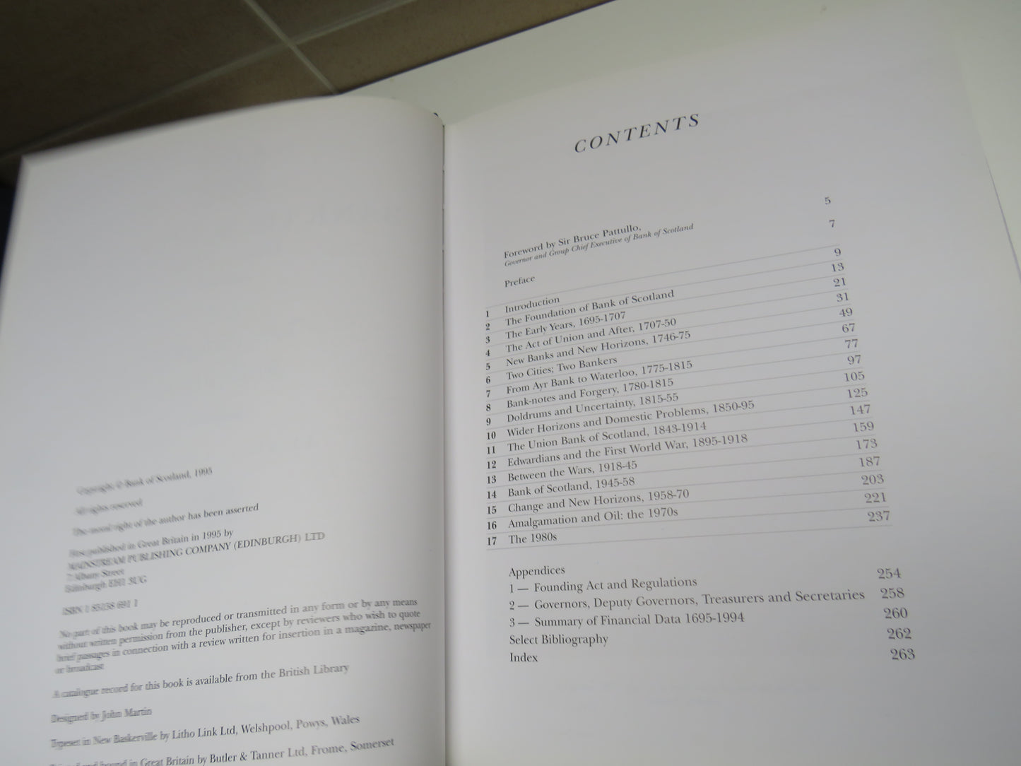 Bank Of Scotland 1695-1995 A Very Singular Institution By Alan Cameron 1995