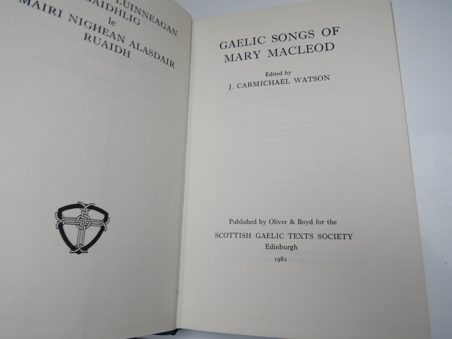 Gaelic Songs Of Mary Macleod Edited By J. Carmichael Watson 1982