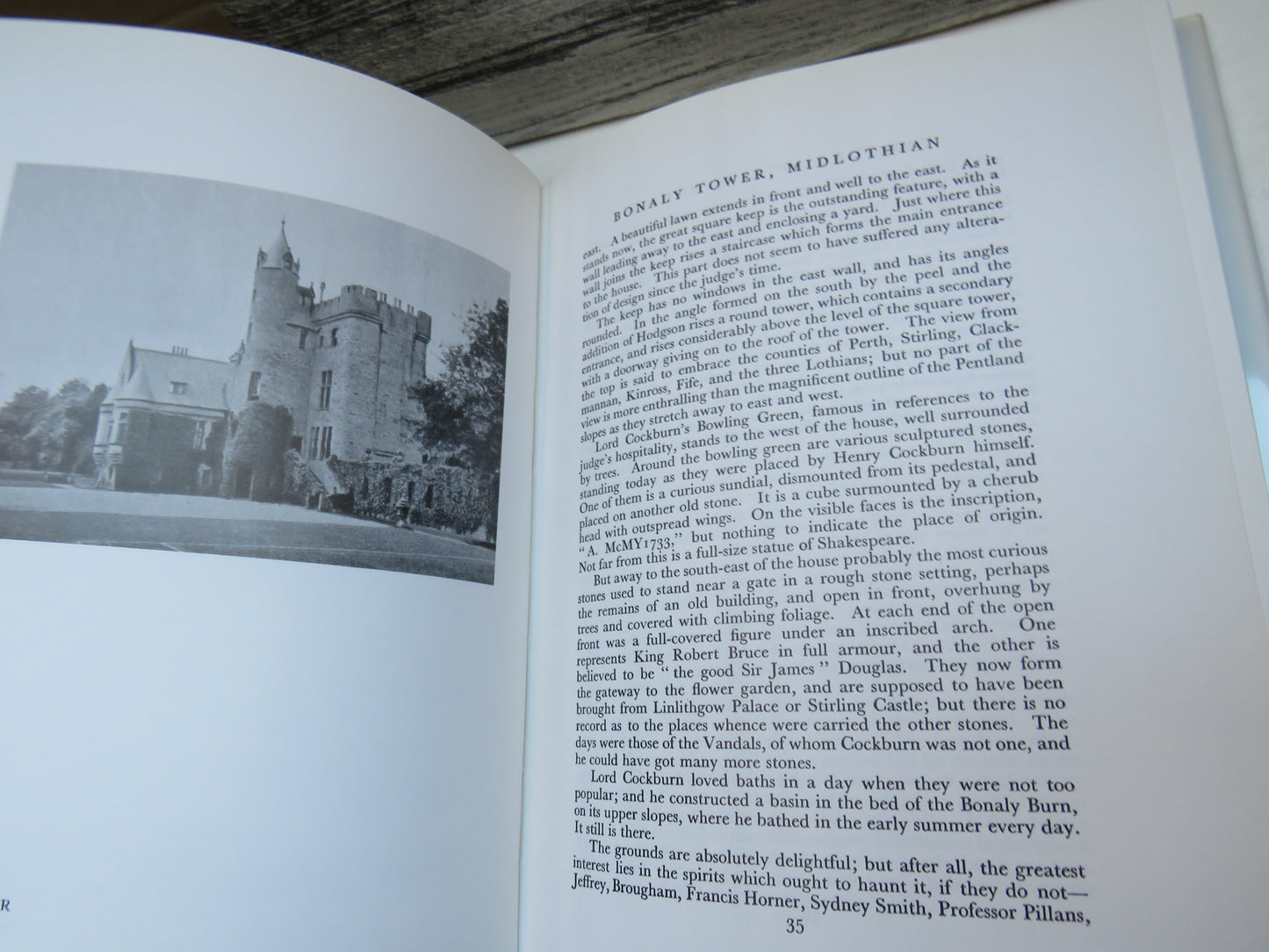 Famous Scottish Houses The Lowlands By Thomas Hannan