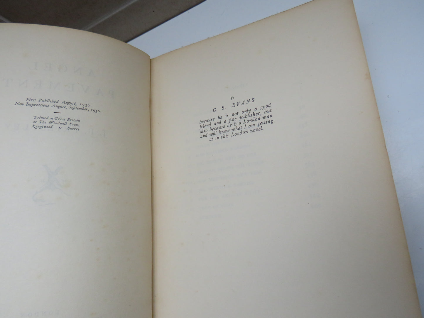 Angel Pavement By J.B Priestley 1930