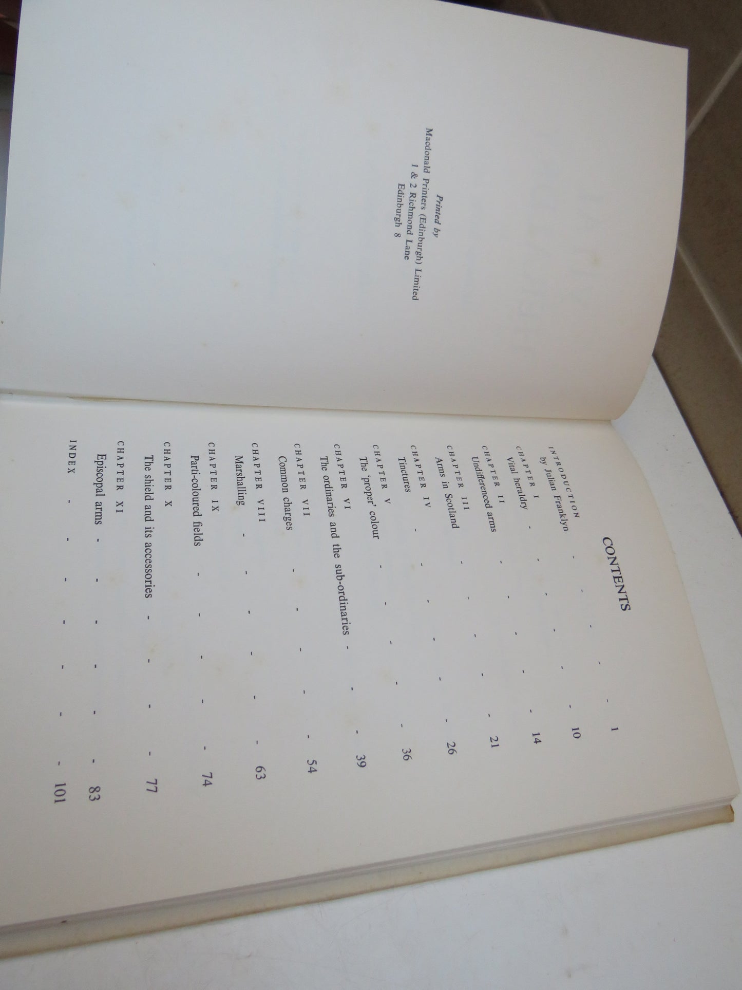 Vital Heraldry By Thomas Baty 1962