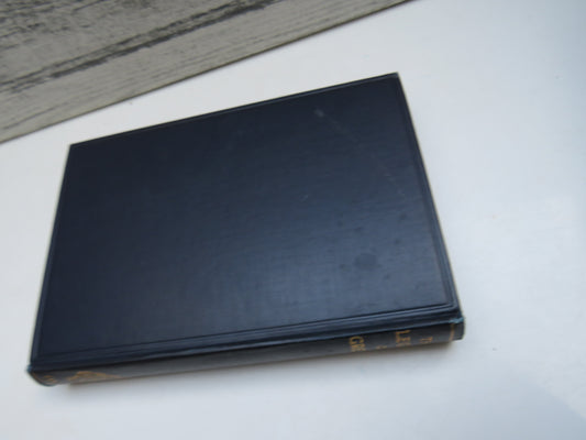 The Legacy of Greece Essays By Gilbert Murray, W. R. Inge, J. Burney, Sir T. L. Heath, D'Arcy W. Thompson, Charles Singer, R. W. Livingstone, A. Toynbee, A. E. Zimmern, Pery Gardner, Sir Reginald Blomfield 1928