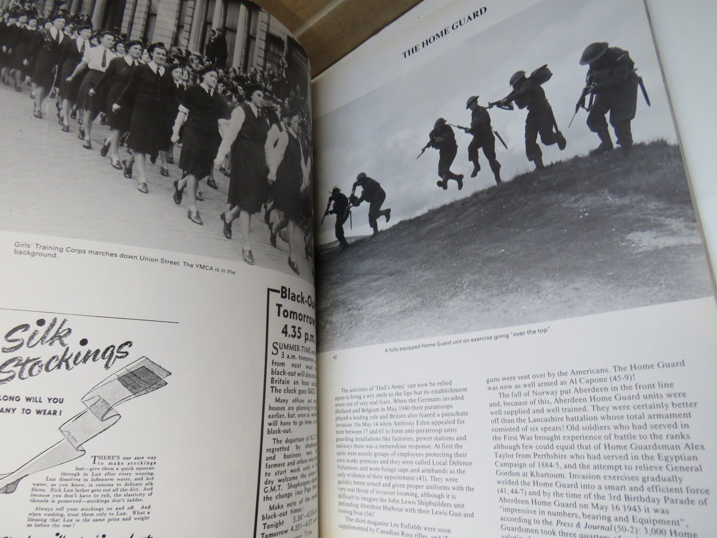 Aberdeen & the North East at War By Paul Harris 1987