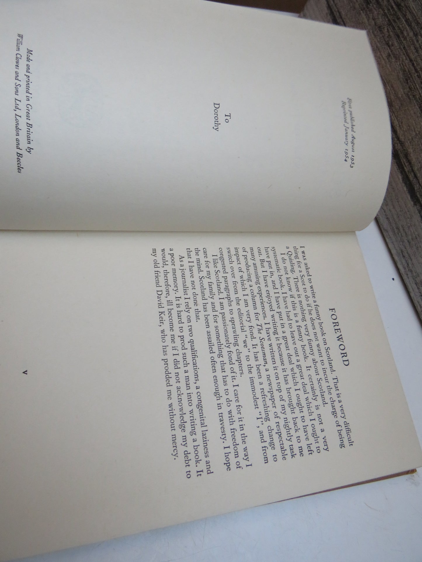 Scot Free A Book of Gael Warnings By Wilfred Taylor 1954