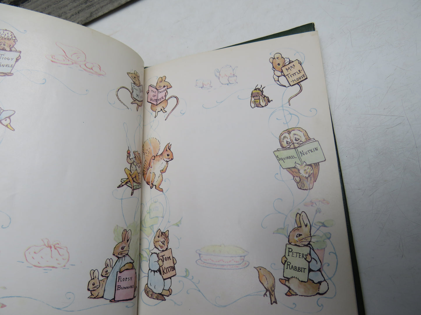 The Tale of Peter Rabbit by Beatrix Potter, Frederick Warne & Co. Inc, Vintage Children's Book