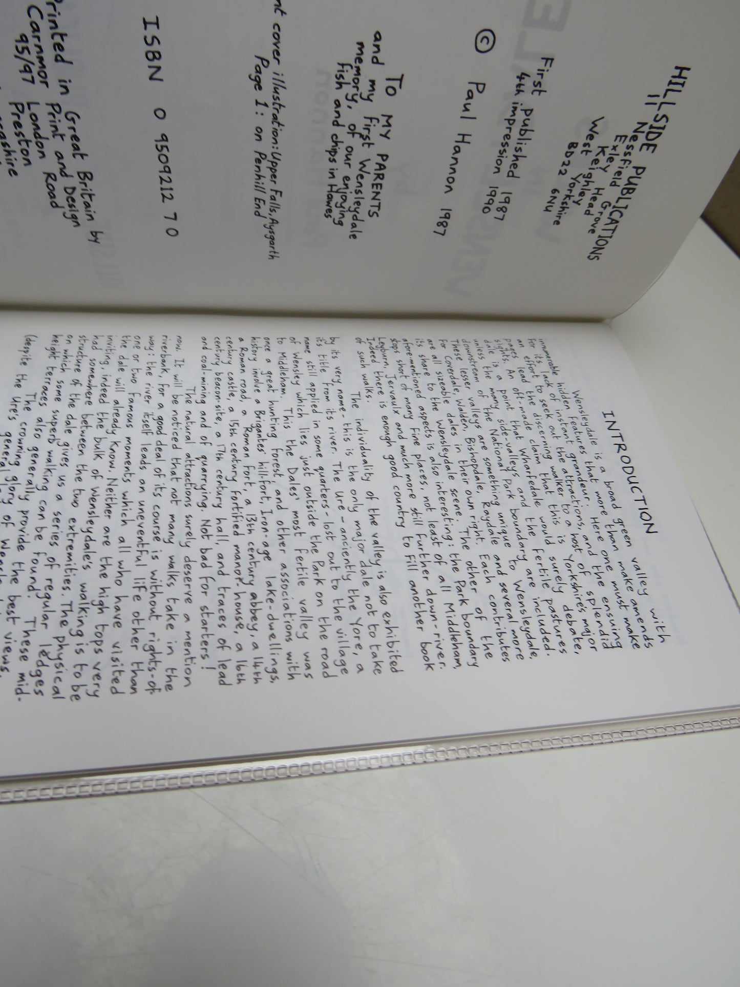 Walks In Wensleydale 16 Circular Walks Around Hawes and Aysgarth By Paul Hannon 1990