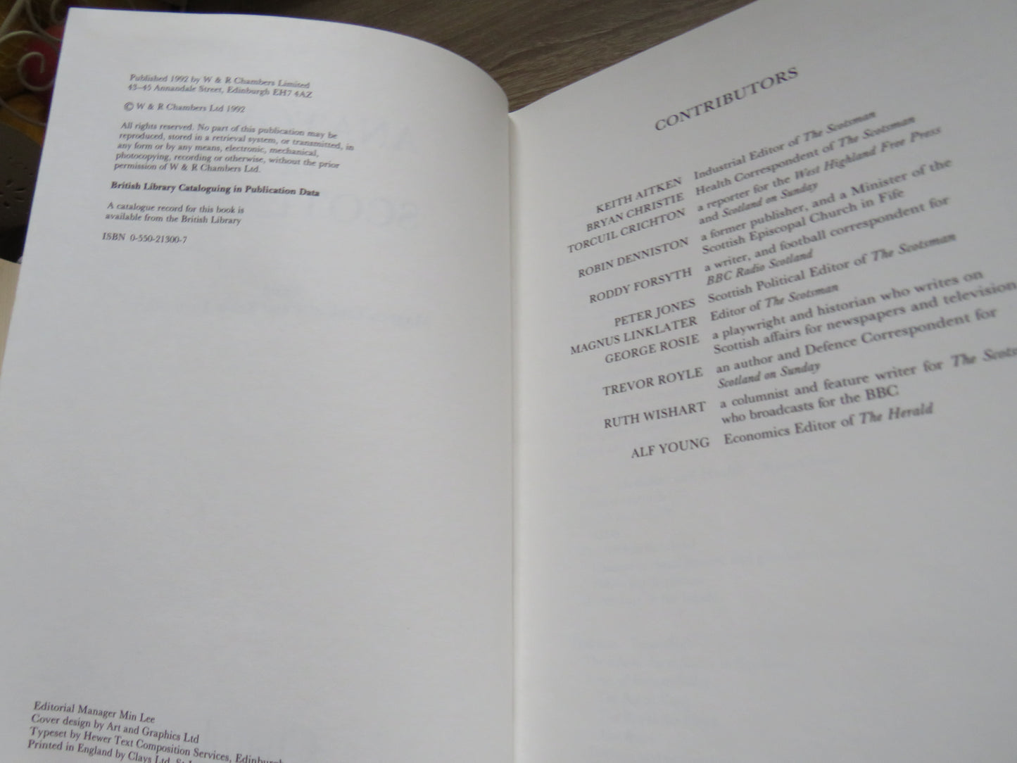 Anatomy of Scotland Editors Magnus Linklater and Robin Denniston 1992