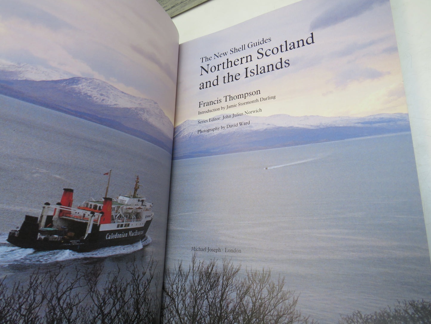 The New Shell Guides Northern Scotland and The Islands By Francis Thompson 1987