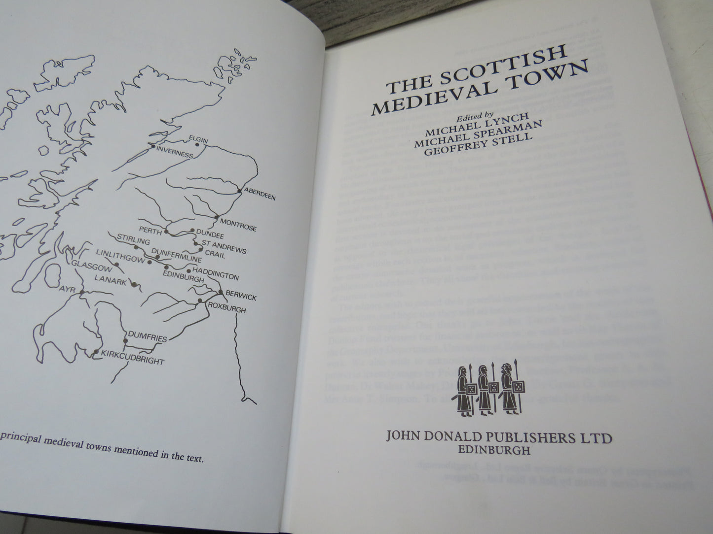 The Scottish Medieval Town Edited By Michael Lynch, Michael Spearman, Geoffrey Stell 1988
