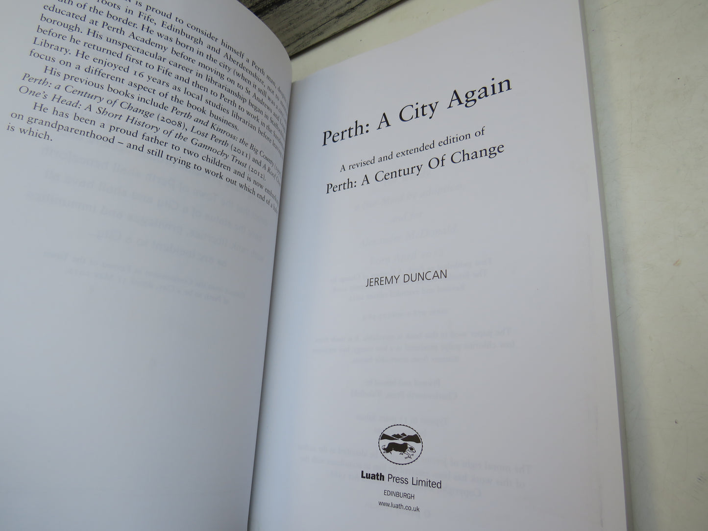 Perth: A City Again A Revised and Extended Edition of Perth: A Century of Change By Jeremy Duncan 2012