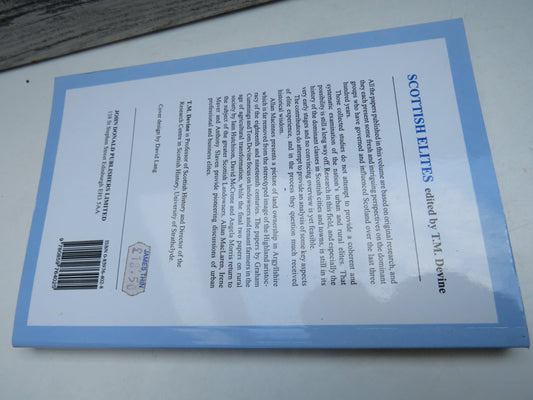 Scottish Elites Proceedings of the Scottish Historical Studies Seminar University of Strathclyde 1991-1992 Edited by T. M. Devine 1994 (Vintage Scottish History Book) book 2