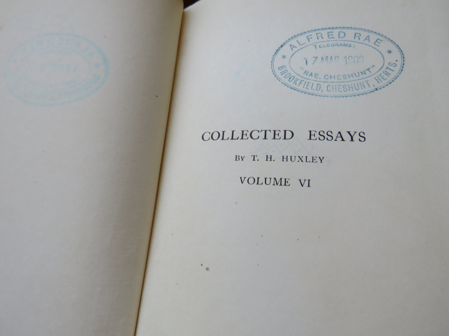 Hume: With Helps To The Study of Berkeley Essays By Thomas H. Huxley 1901