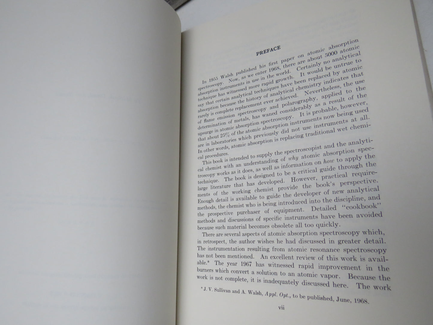 Atomic Absorption Spectroscopy By Walter Slavin 1968 (Vintage Science Book) book 5