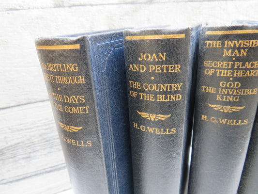 Small Set of 6 Books By H.G. Wells Inc The Invisible Man Kipps Joan and Peter (Classic Science Fiction Set) book 2