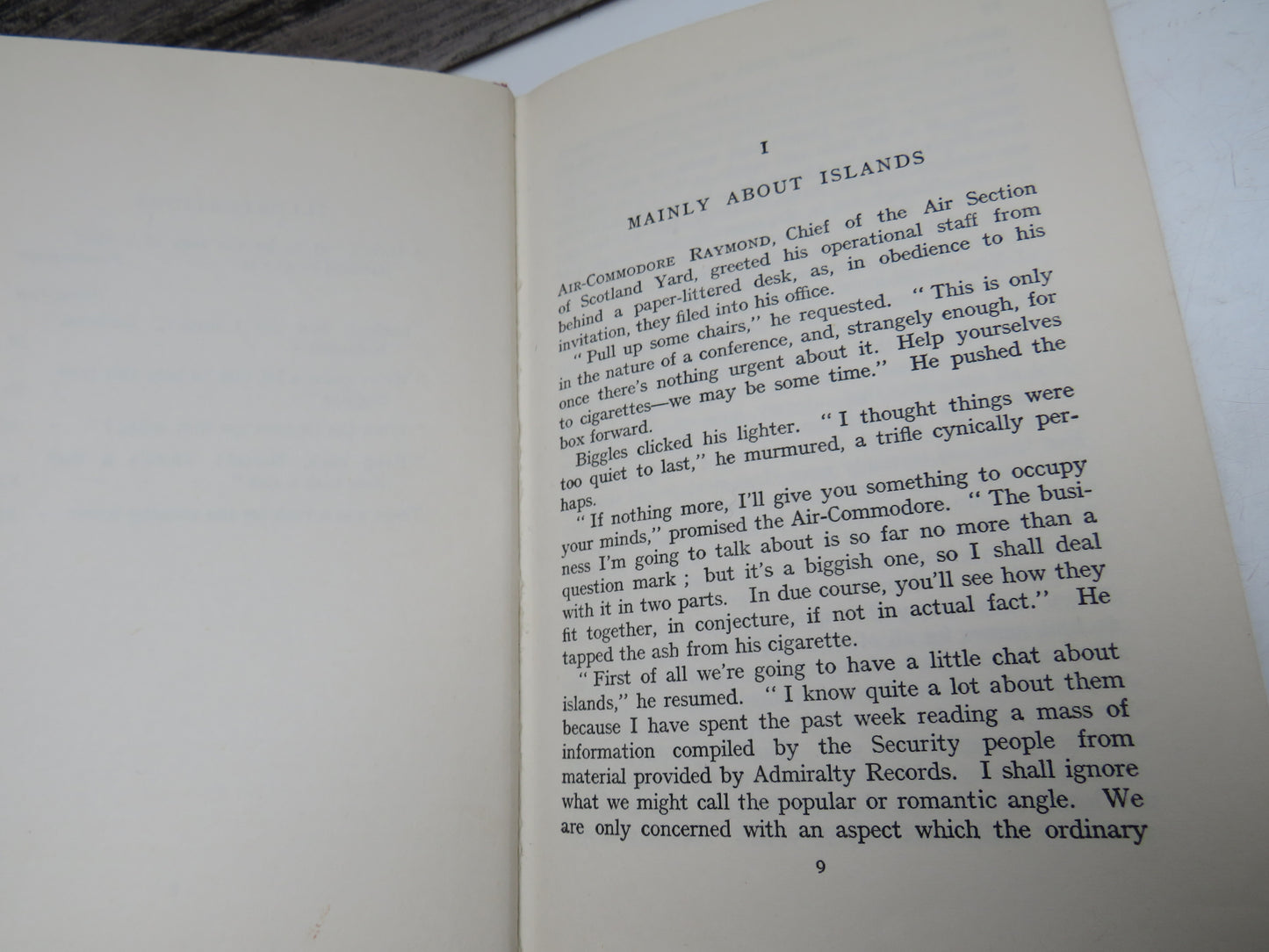 Biggles Cuts It Fine By Captain W. E. Johns 1959