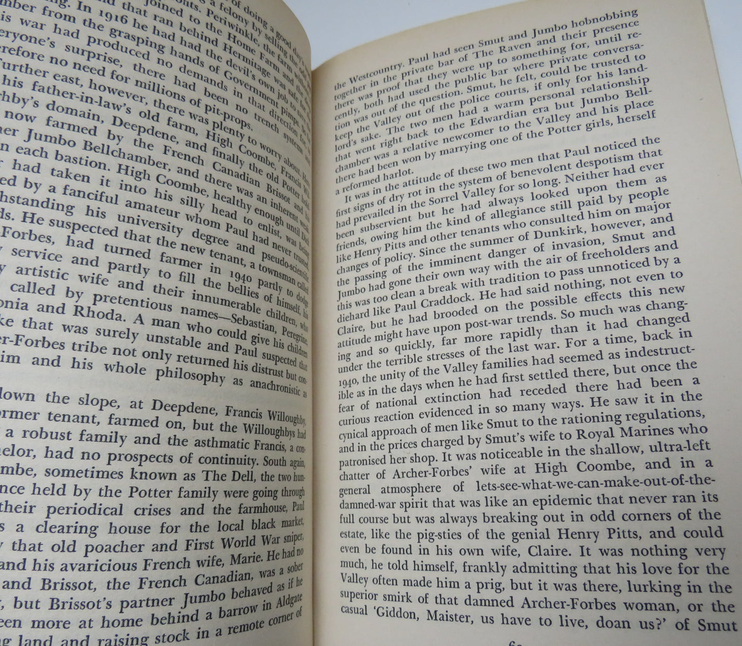 The Green Gauntlet By R.F. Delderfield 1970