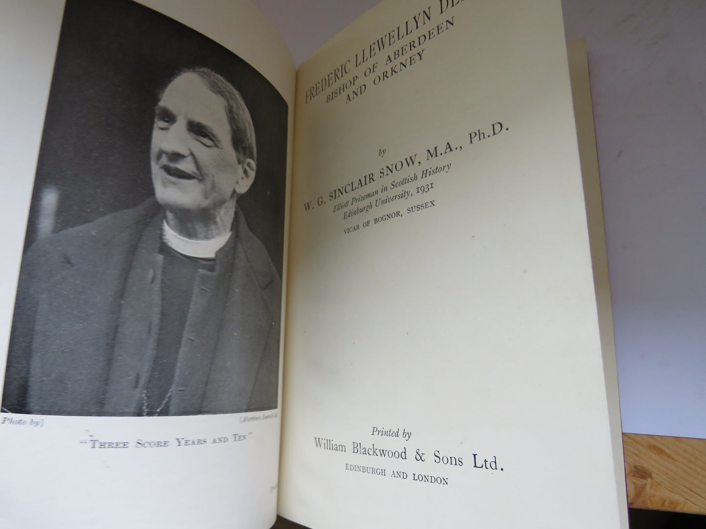 Frederic Llewellyn Deane Bishop of Aberdeen and Orkney By W.G. Sinclair Snow