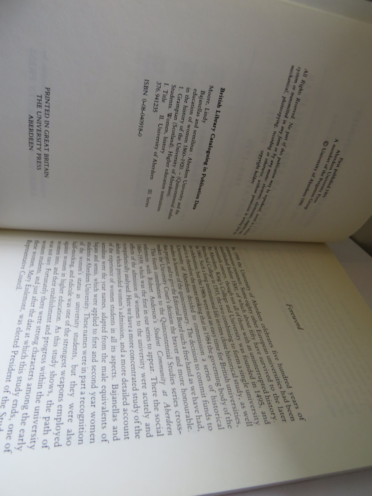 Bajanellas and Semilinas Aberdeen University and The Education of Woman 1860-1920 By Lindy Moore 1991