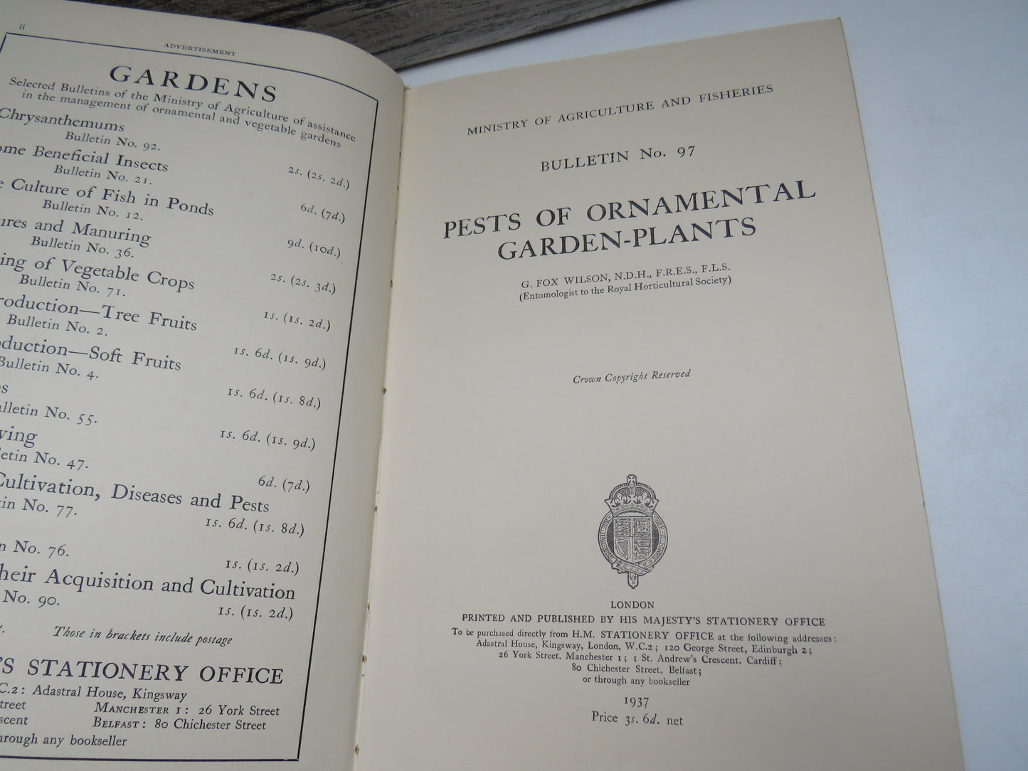 Pests of Ornamental Garden-Plants, Bulletin No. 97, G. Fox Wilson, 1937