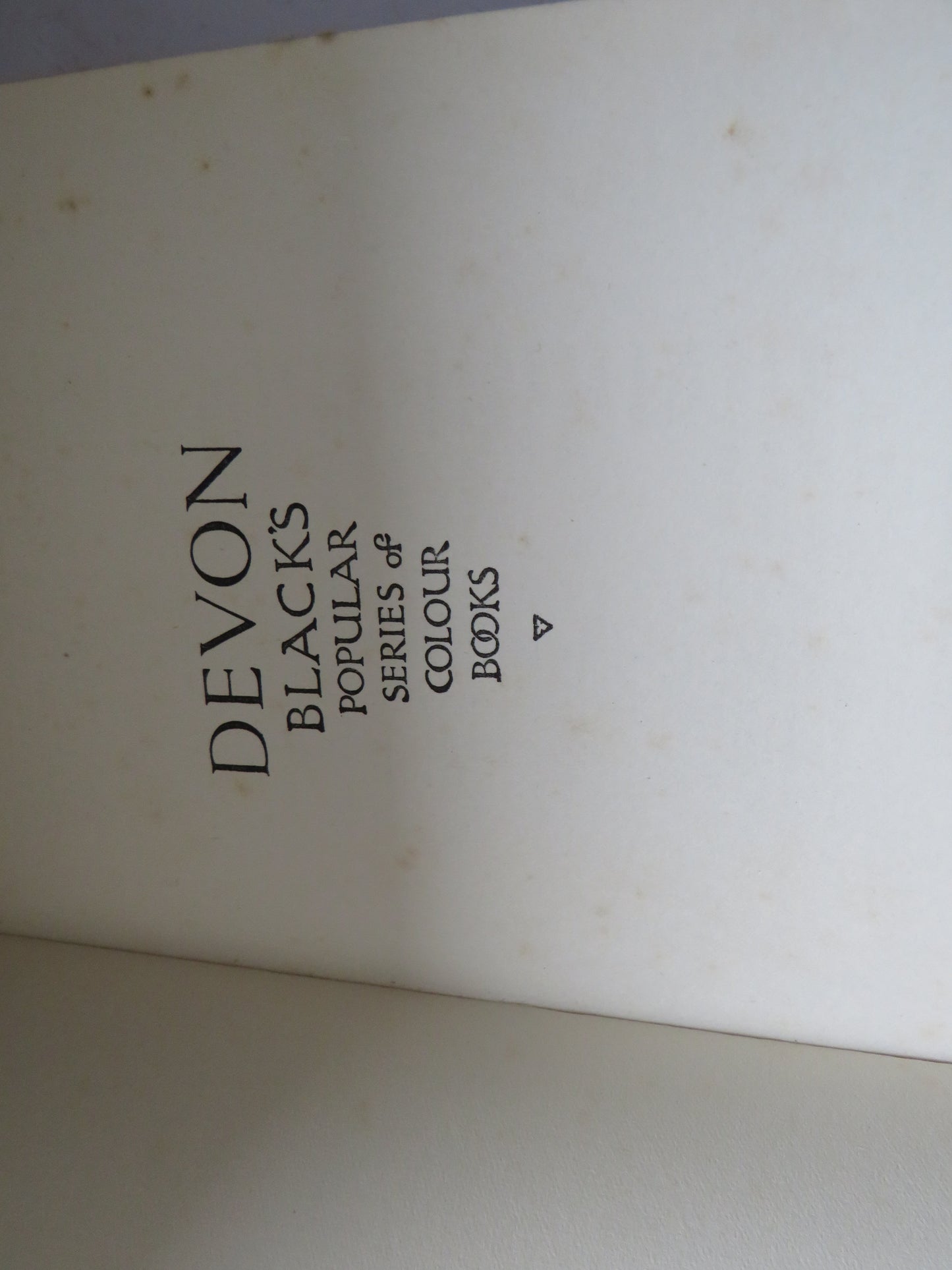 Devon By V.C. Clinton-Baddeley Illustrated By Sutton Palmer