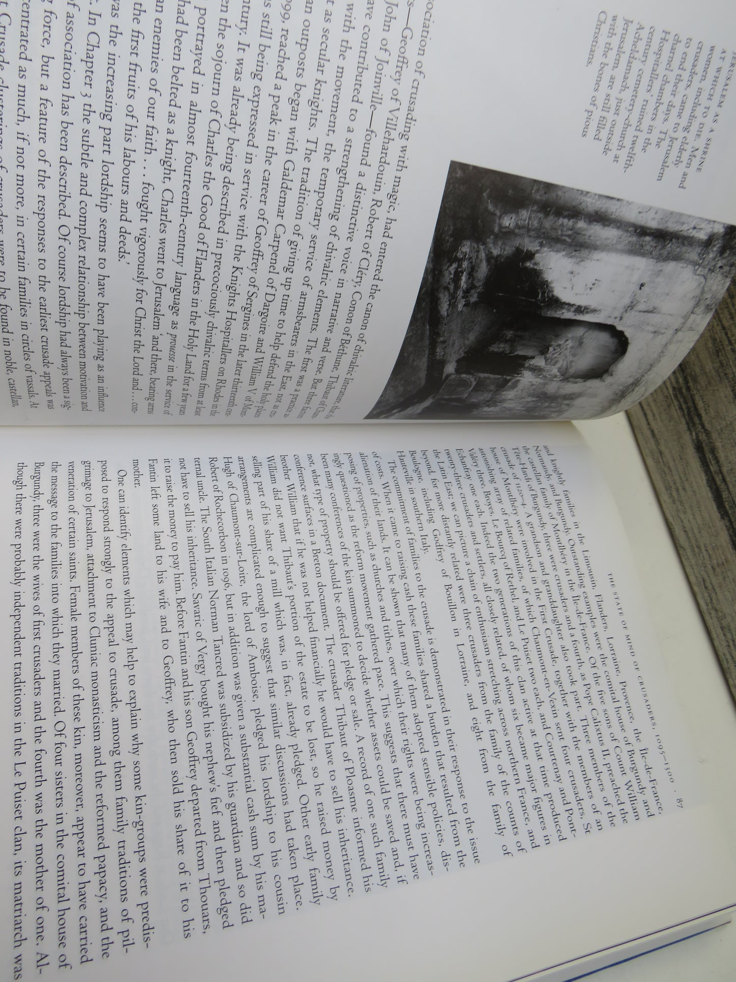 The Oxford Illustrated History of The Crusade Edited by Jonathan Riley-Smith 1995