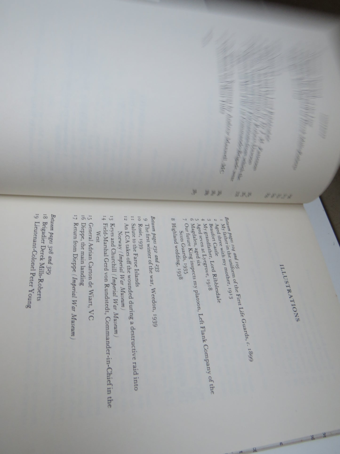 March Past A Memoir By Lord Lovat 1978