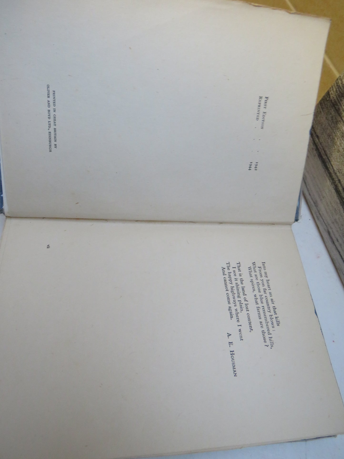 Scottish Pilgrimage In The Land of the Lost Content By T. Ratcliffe Barnett 1944