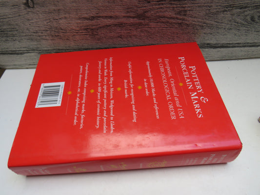 Pottery & Porcelain Marks, European, Oriental and USA in Chronological order by E. George Perrott 1997 (Modern Reference Book) book 2