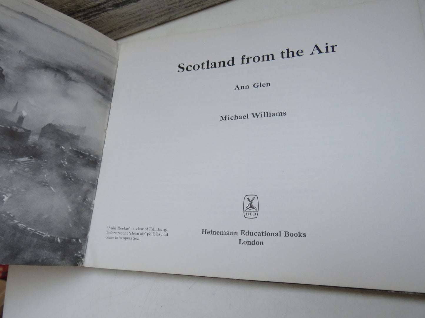 Scotland From The Air By Ann Glen & Michael Williams 1972