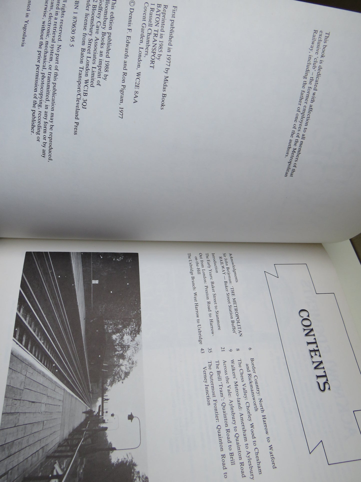 Metro Memories An Armchair Odyssey Through The Countryside Served By The Metropolitan Railway By Dennis Edwards and Ron Pigram 1988