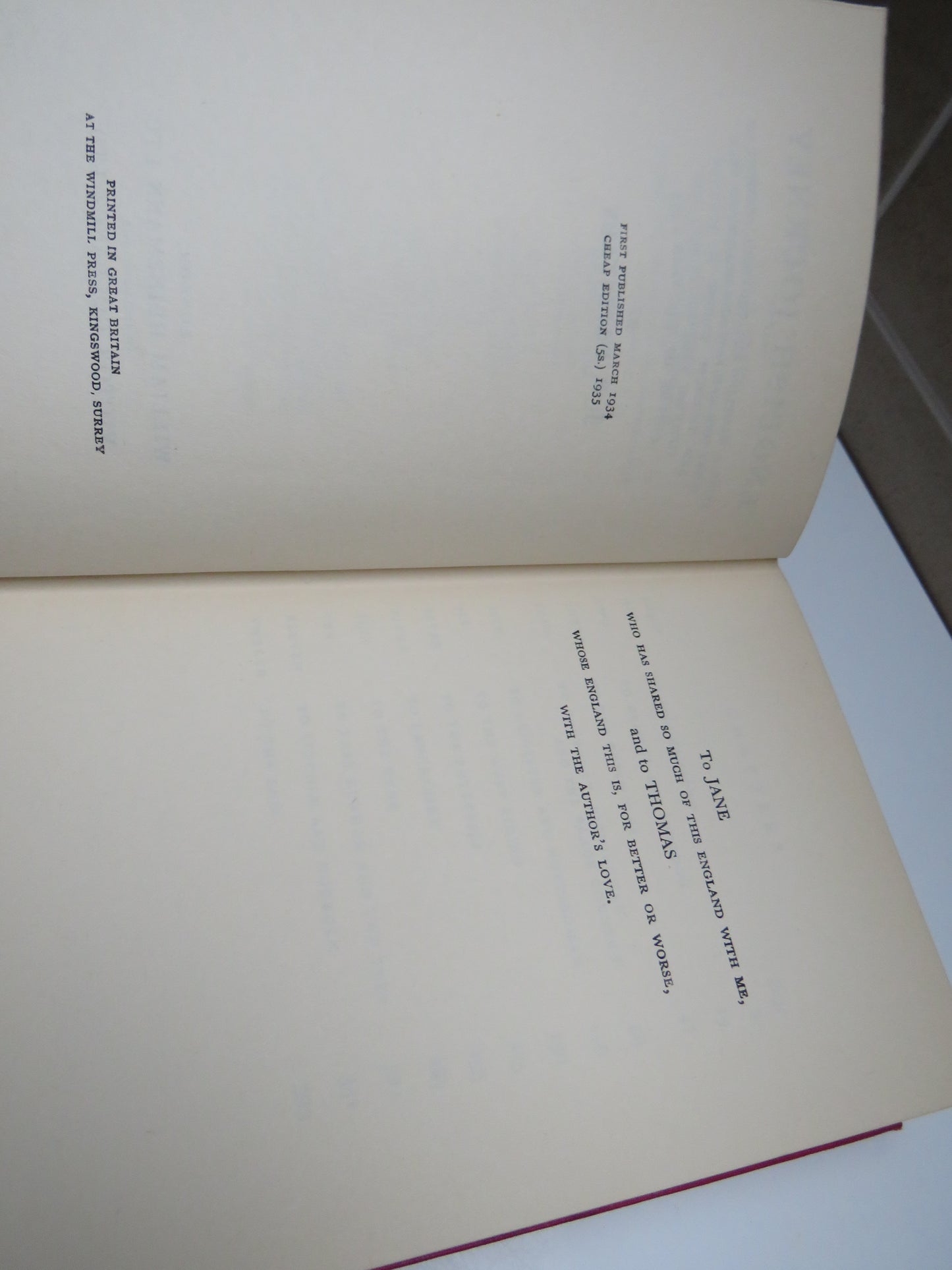 English Journey Being A Rambling But Truthful, Account of What One Man Saw and Heard and Felt and Thought During a Journey Through England During The Autumn of The Year 1933 by J.B. Priestley 1935