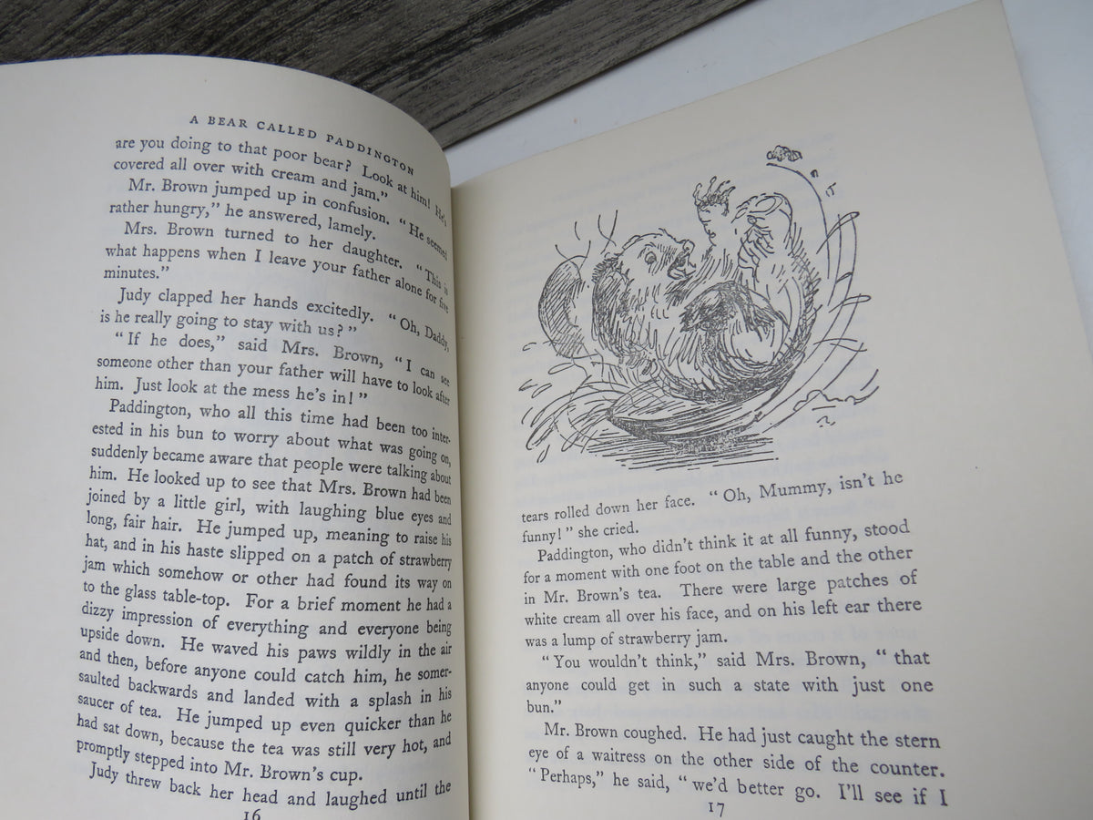 The Adventures of Paddington containing A Bear Called Paddington, and More About Paddington, by Michael Bond, 1977 book image 5