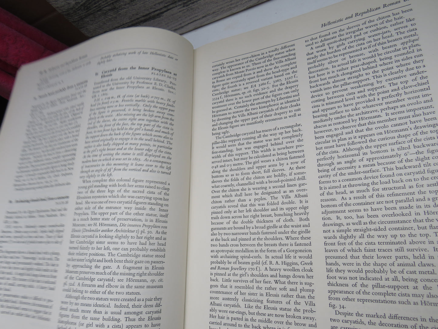 A Catalogue of The Greek and Roman Sculpture In The Fitzwilliam Museum Cambridge By Ludwig Budde and Richard Nicholls 1967