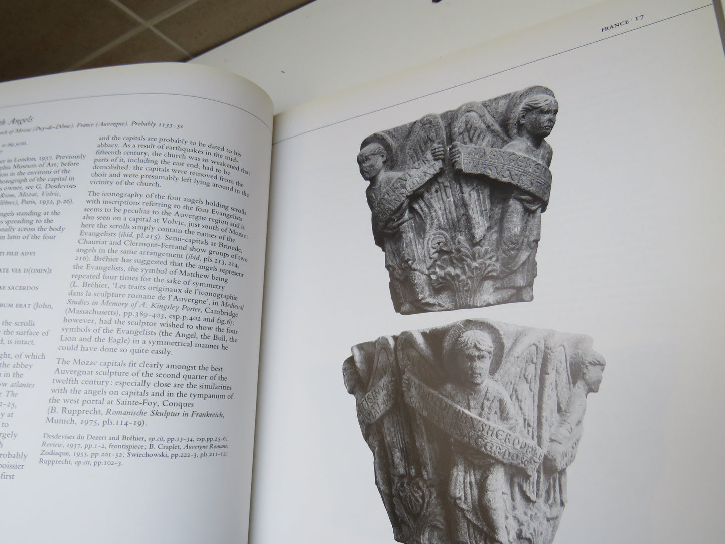 Catalogue of Romanesque Sculpture By Paul Williamson 1983