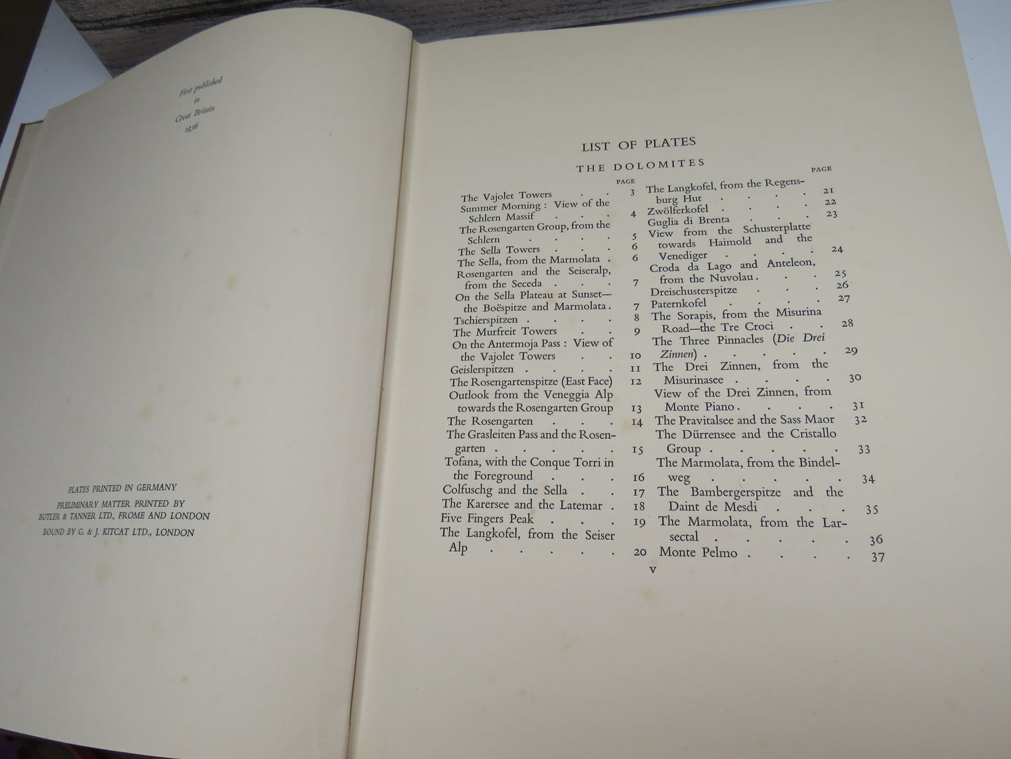 Alpine Wonderland, A Collection of Photographs made by J. J. Schatz, Introduced by Sir Claud Schuster, 1936
