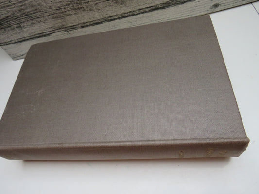 Racial Proverbs, A Selection of the World's Proverbs arranged Linguistically by Selwyn Gurney Champion, 1938