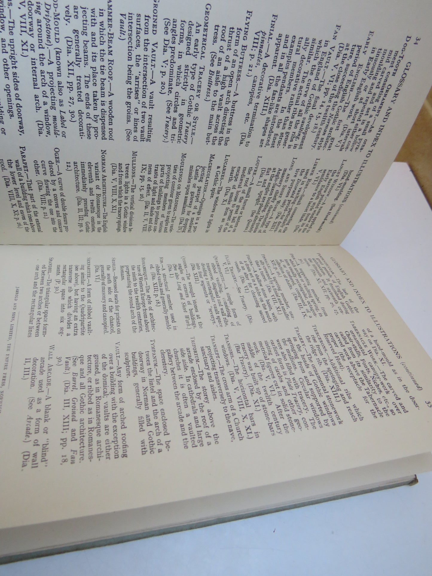 The Styles Of English Architecture By Arthur Stratton Part I The Middle Ages