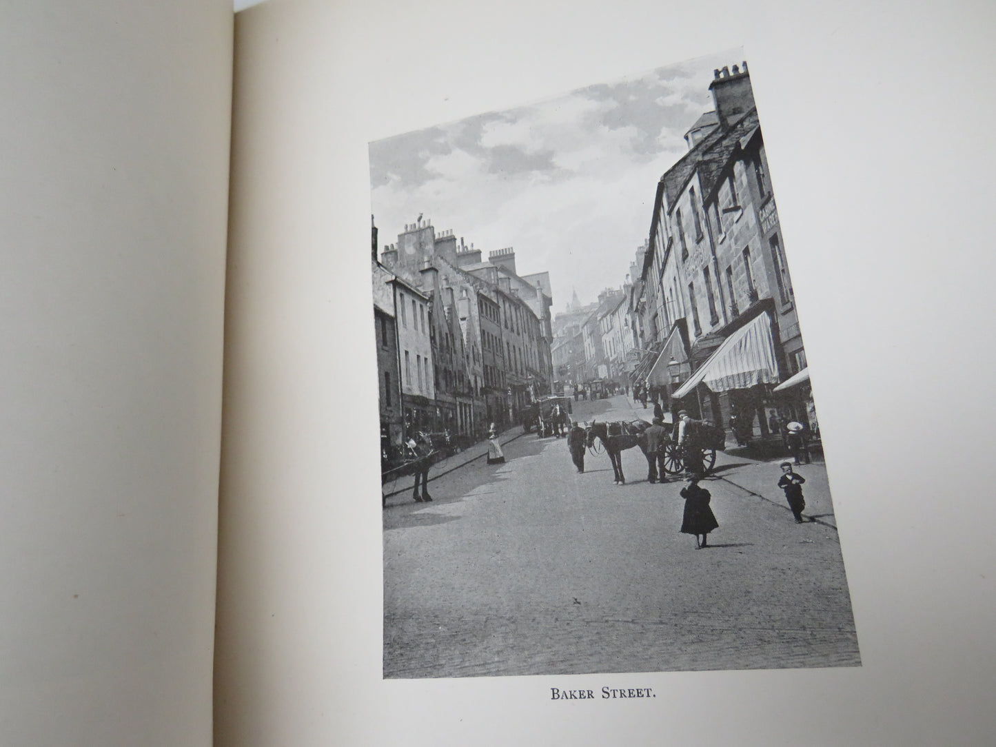 Auld Biggins of Stirling Its Closes, Wynds, and Neebour Villages By William Drysdale 1904