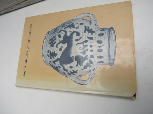 Italian Maiolica By John Scott-Taggart