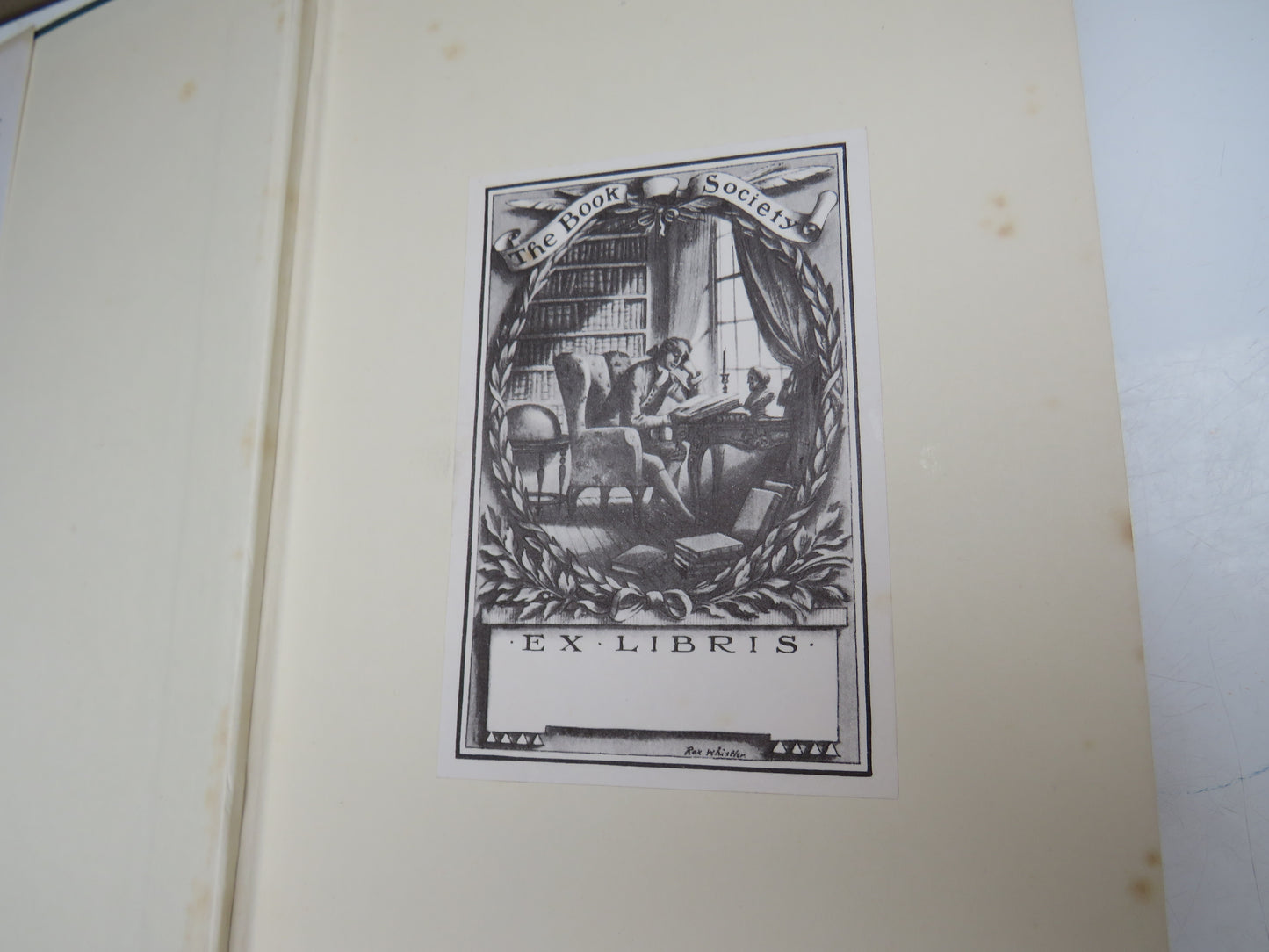 The Flame Trees Of Thika Memories of an African Childhood By Elspeth Huxley 1959