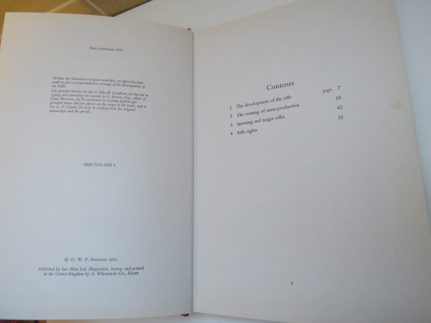 Pictorial History of the Rifle By G.W.P Swenson 1971