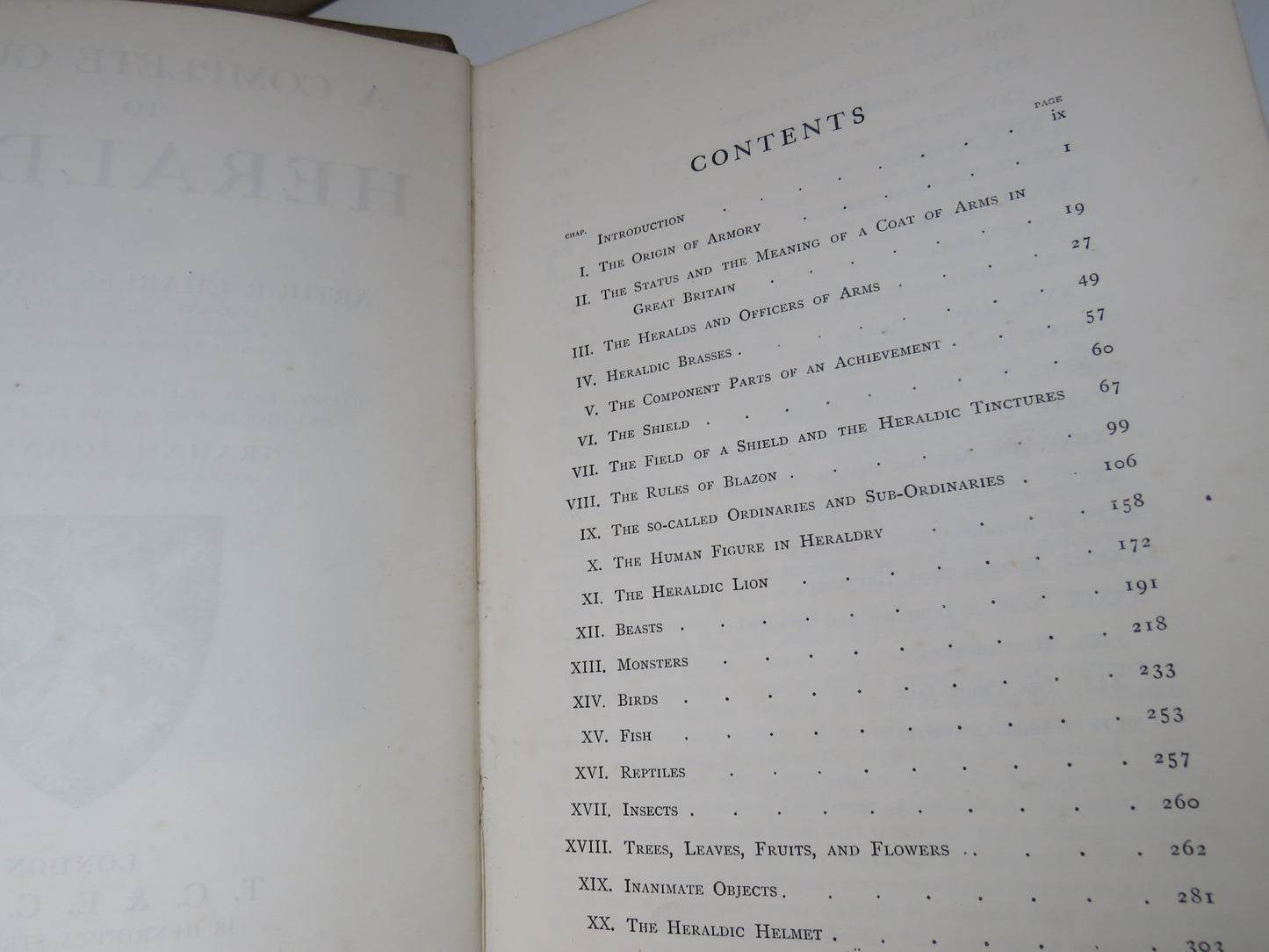 A Complete Guide To Heraldry By Arthur Charles Fox-Davies 1909